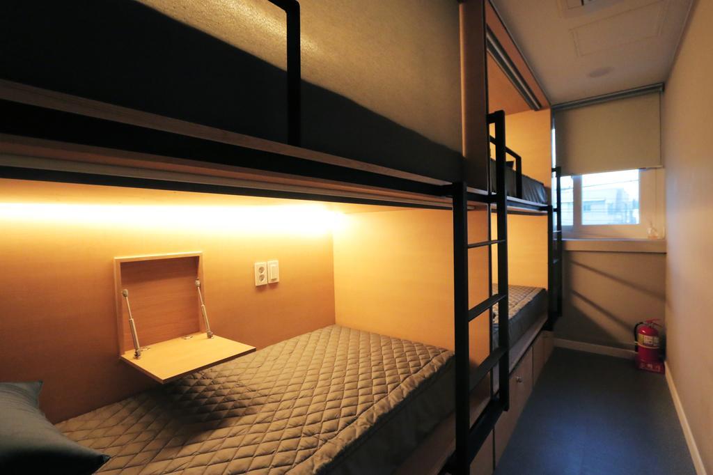 Blueboat Hostel Gyeongju Quarto foto